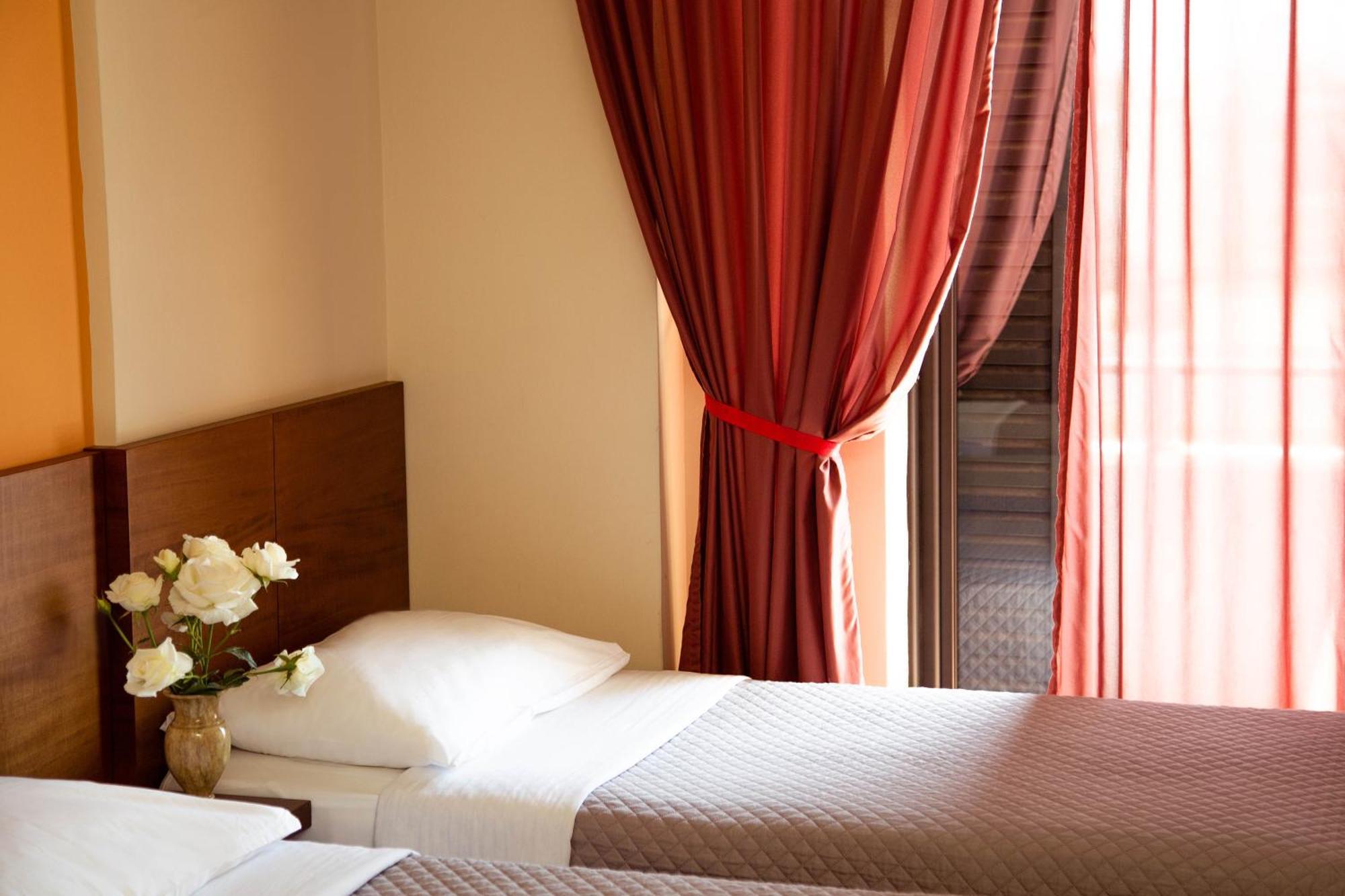 Hotel Giorgio Ateny Zewnętrze zdjęcie