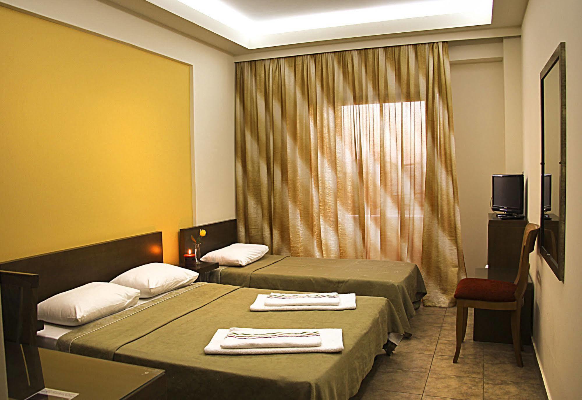 Hotel Giorgio Ateny Zewnętrze zdjęcie