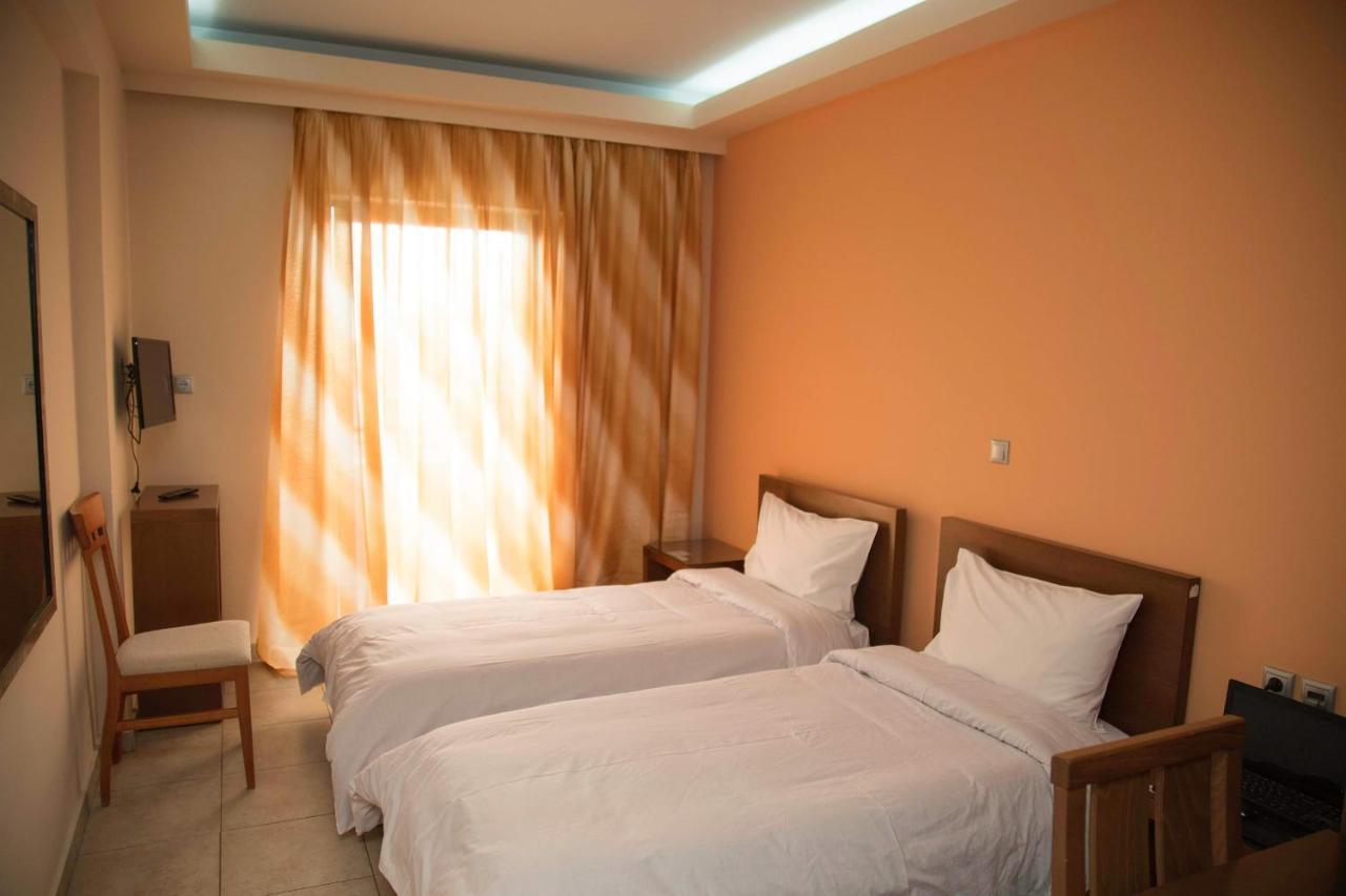 Hotel Giorgio Ateny Zewnętrze zdjęcie